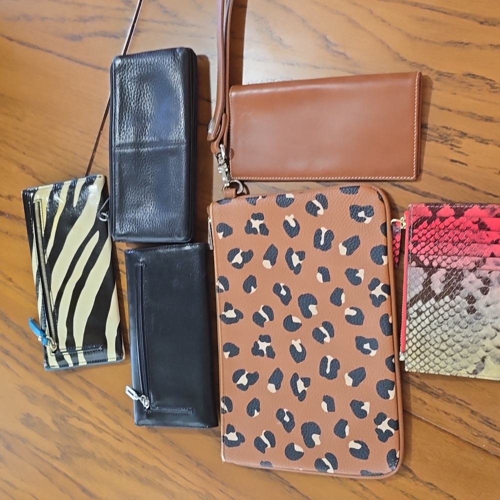 Waĺlets / 5 Wallets - image 2